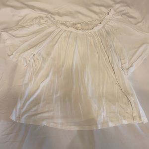 Off The Shoulder Top-White